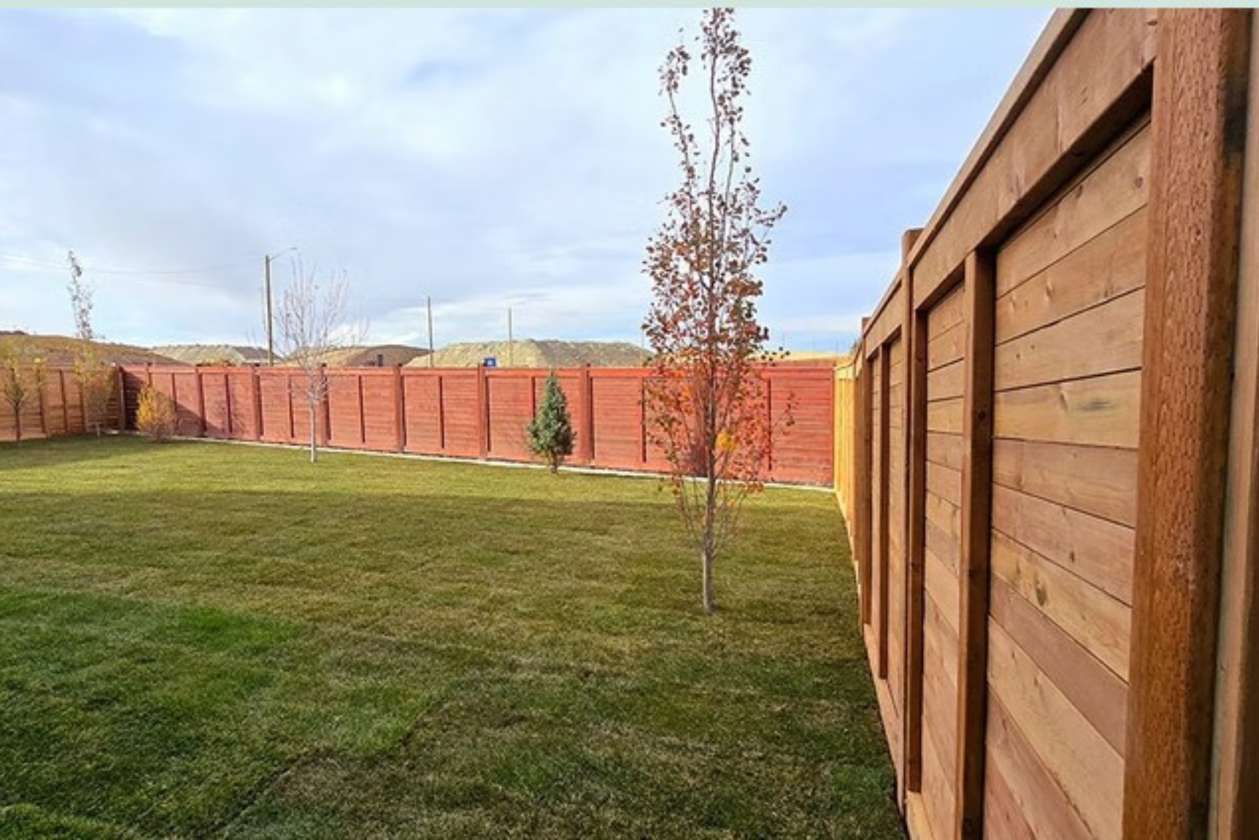 Red and Green Playful Merry Christmas Instagram Post (1024 x 1024 px) (1440 x 1080 px) (2560 x 1707 px) (1)